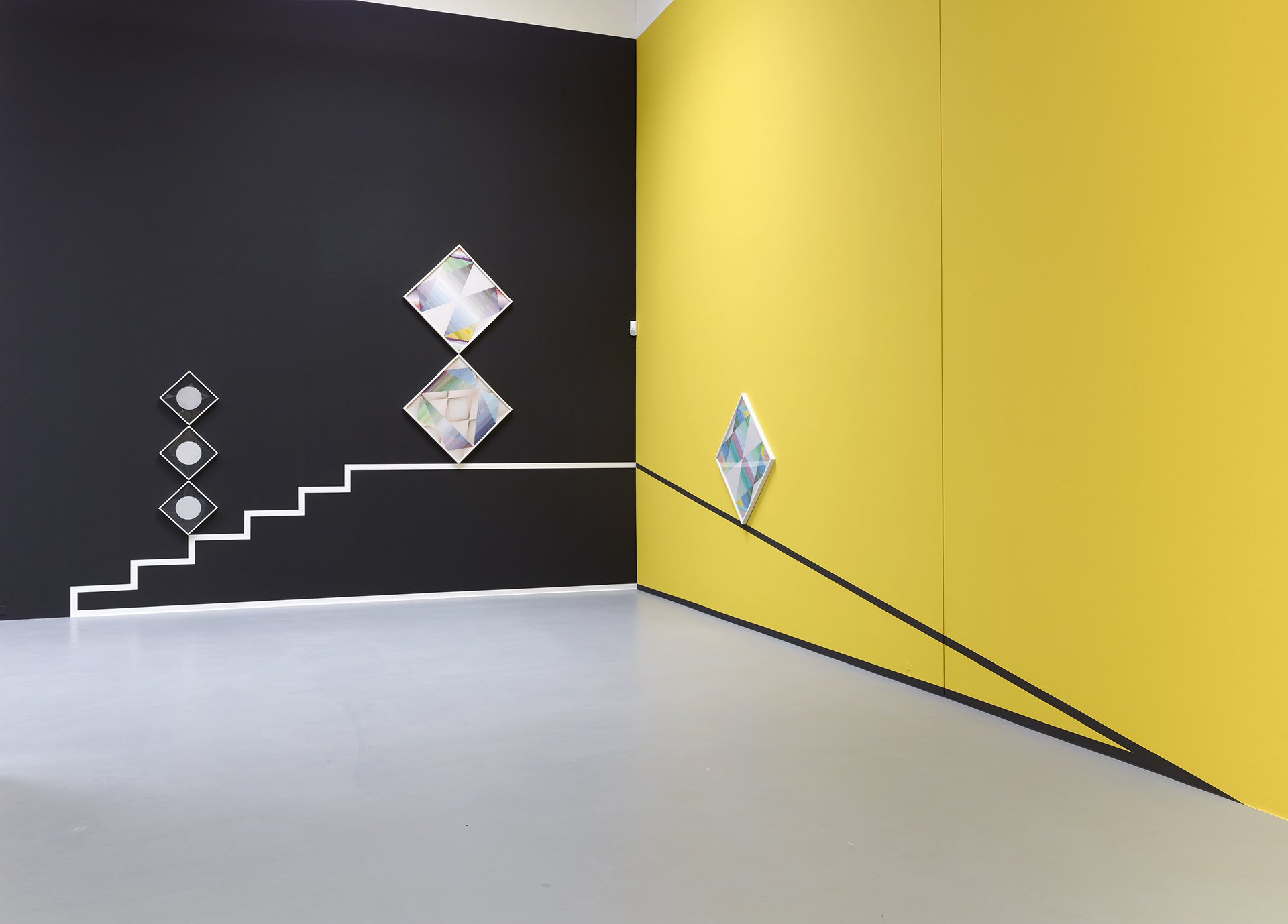 Haegue Yang, Installationsansicht, 2014, Bonner Kunstverein, Courtesy die Künstlerin. Photo: Simon Vogel