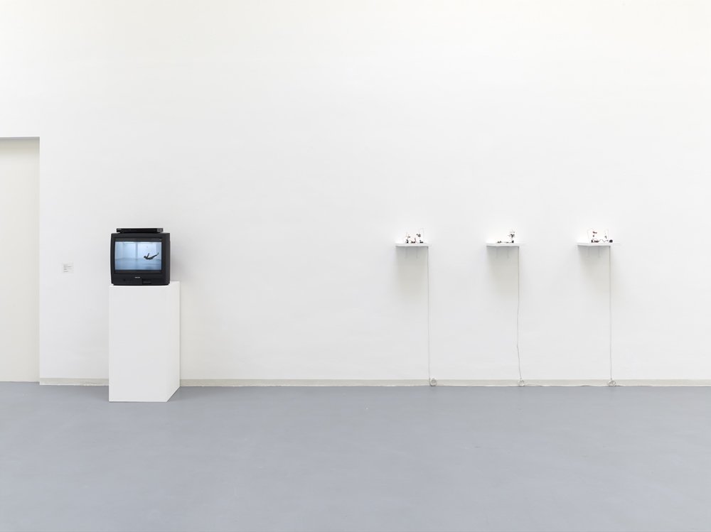 Evamaria Schaller, installation view, 2013, Bonner Kunstverein. Photo: Simon Vogel