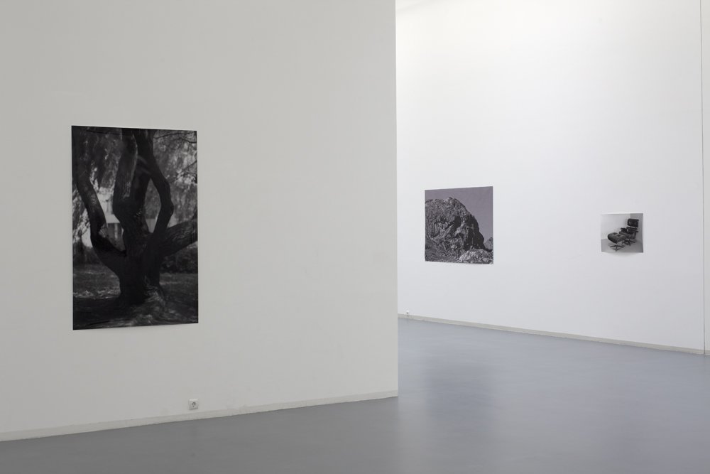 Markéta Othová, installation view, Bonner Kunstverein, 2012. Photo: Simon Vogel