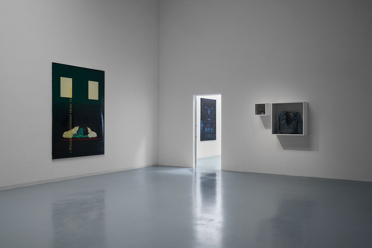 It is light, Bonner Kunstverein, 2024. Installation view: Udo Lefin, antas ventanas tiene tu casa? (How many Windows does your House Have?) and Blalla W. Hallmann, Cap BLALLA is the ONE and Filicide . Photo: Mareike Tocha.