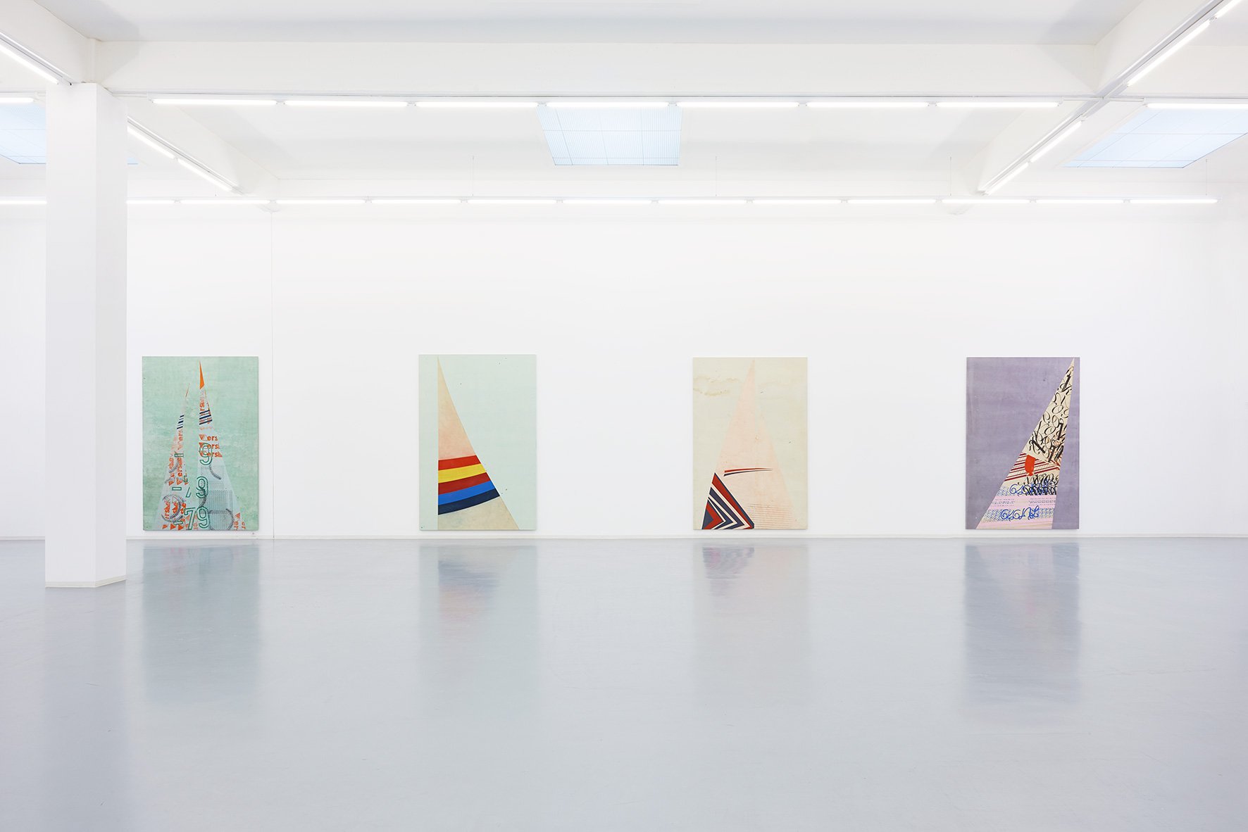 Fredrik Værslev: TAN LINES, Ausstellungsansicht, Bonner Kunstverein, 2018. Foto: Mareike Tocha