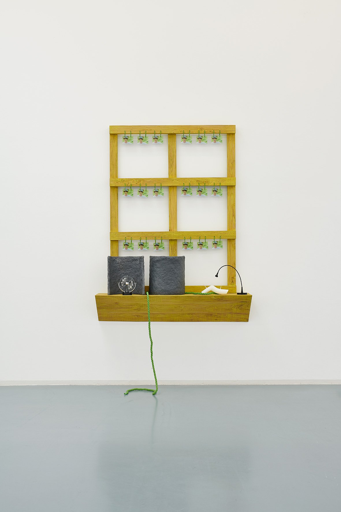 Guan Xiao, Products Farming, installation view, 2019, Bonner Kunstverein. Courtesy the artist, Antenna Space, Shanghai and Kraupa-Tuskany Zeidler, Berlin. Photo: Mareike Tocha.