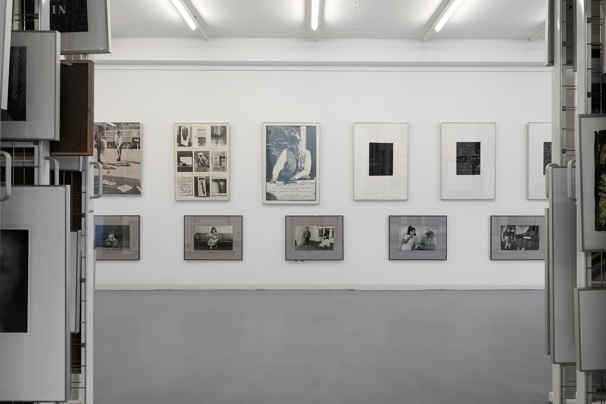 Marc Kokopeli, Untitled, 2016-2021, framed photographs, black and white, 49,5 x 64,75 cm. Hung at a comfortable viewing height for children in the Artothek as part of The Holding Environment, Bonner Kunstverein, 2021. Photo: Mareike Tocha. Courtesy the artist.