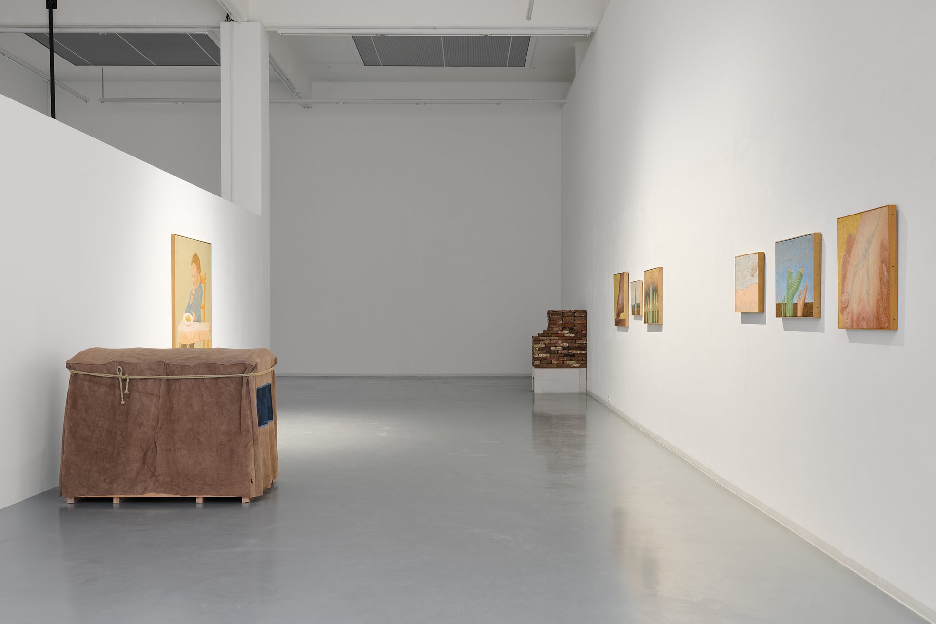 The Holding Environment, Bonner Kunstverein, 2021. Installation view with Michael Kleine and Co Westerik. Photo: Mareike Tocha. Courtesy the artist and Westerik Foundation.