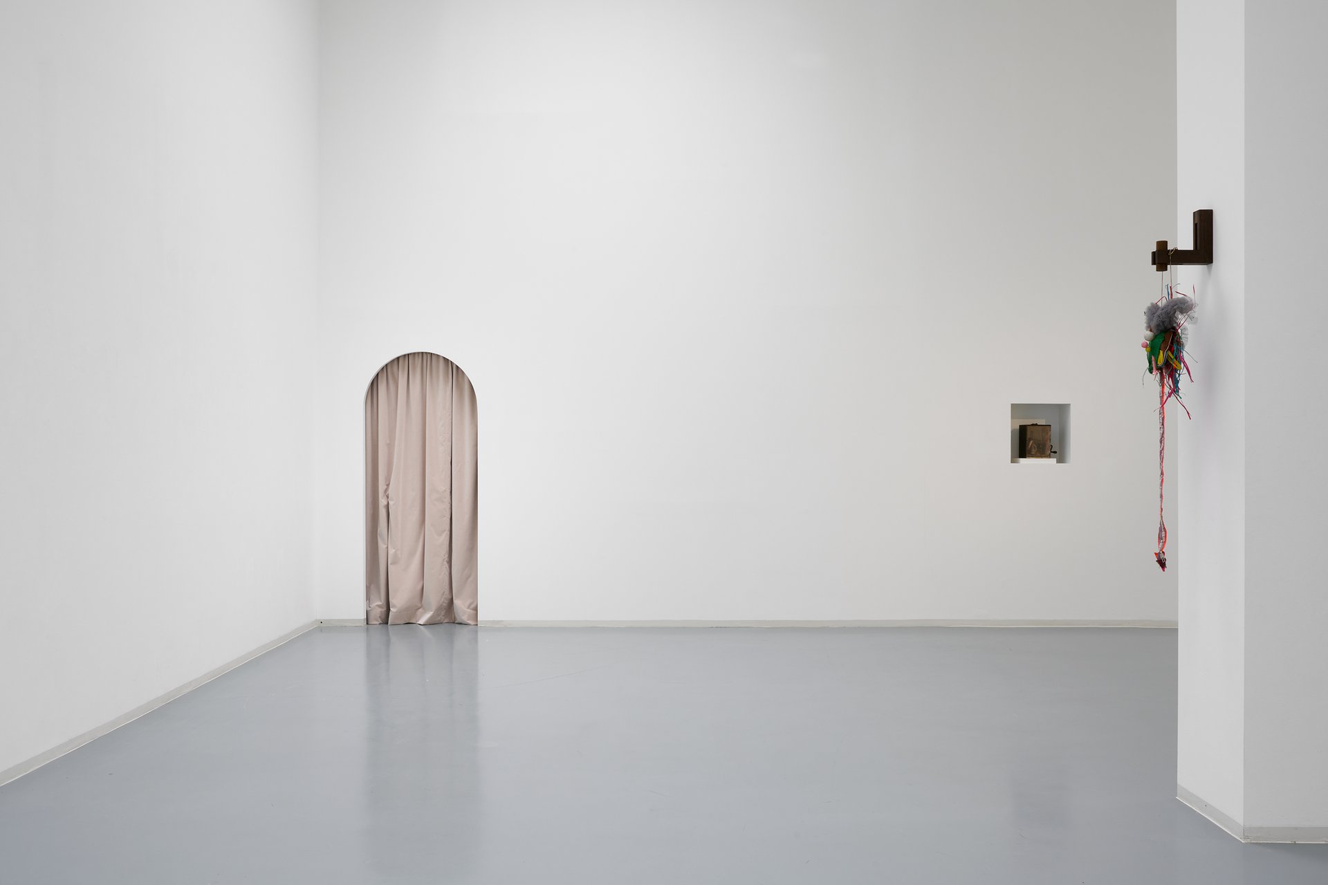 David Medalla, Parables of Friendship, Installation view, Bonner Kunstverein, 2021. 