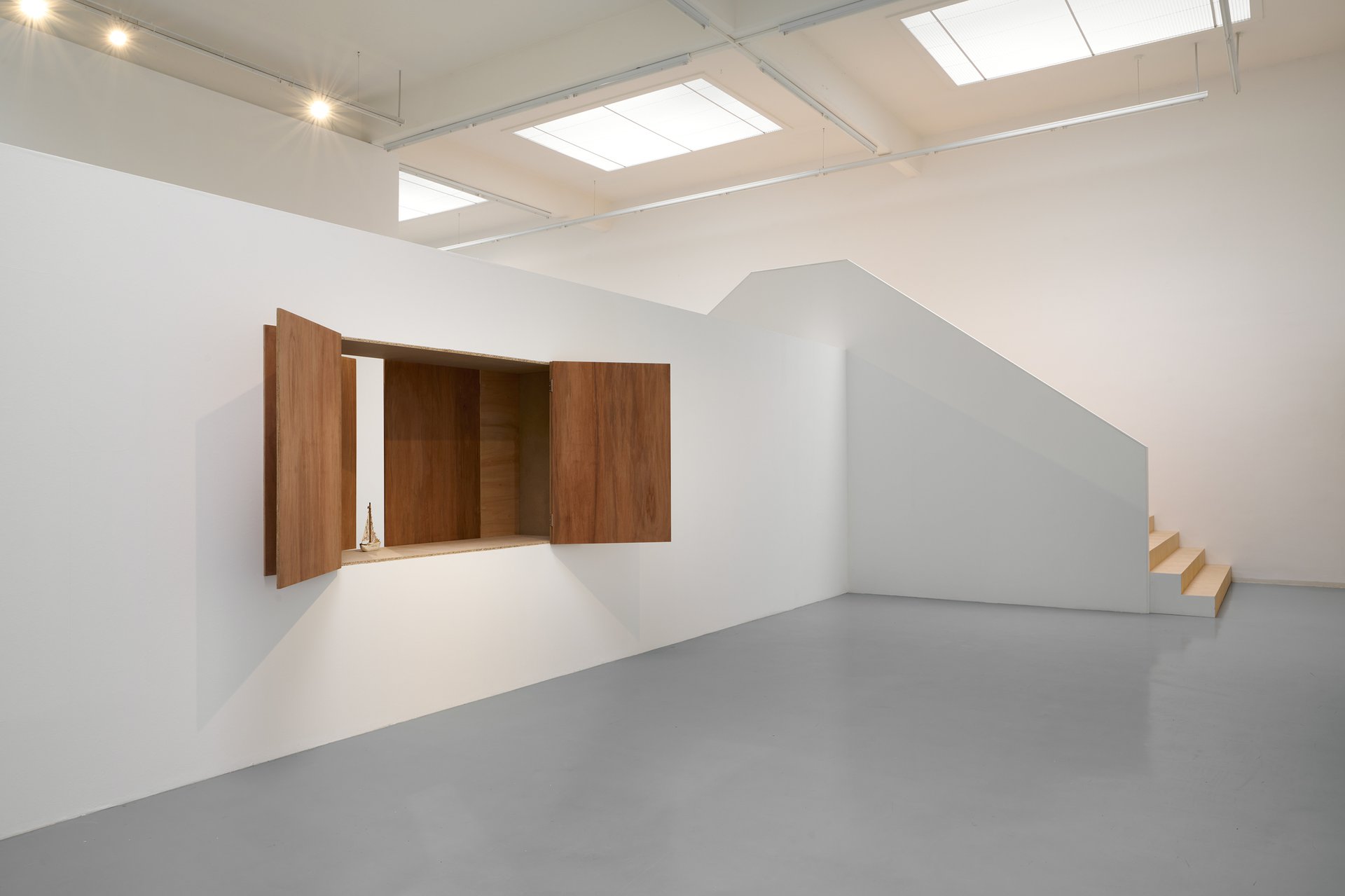 David Medalla, Parables of Friendship, Installation view, Bonner Kunstverein, 2021. 