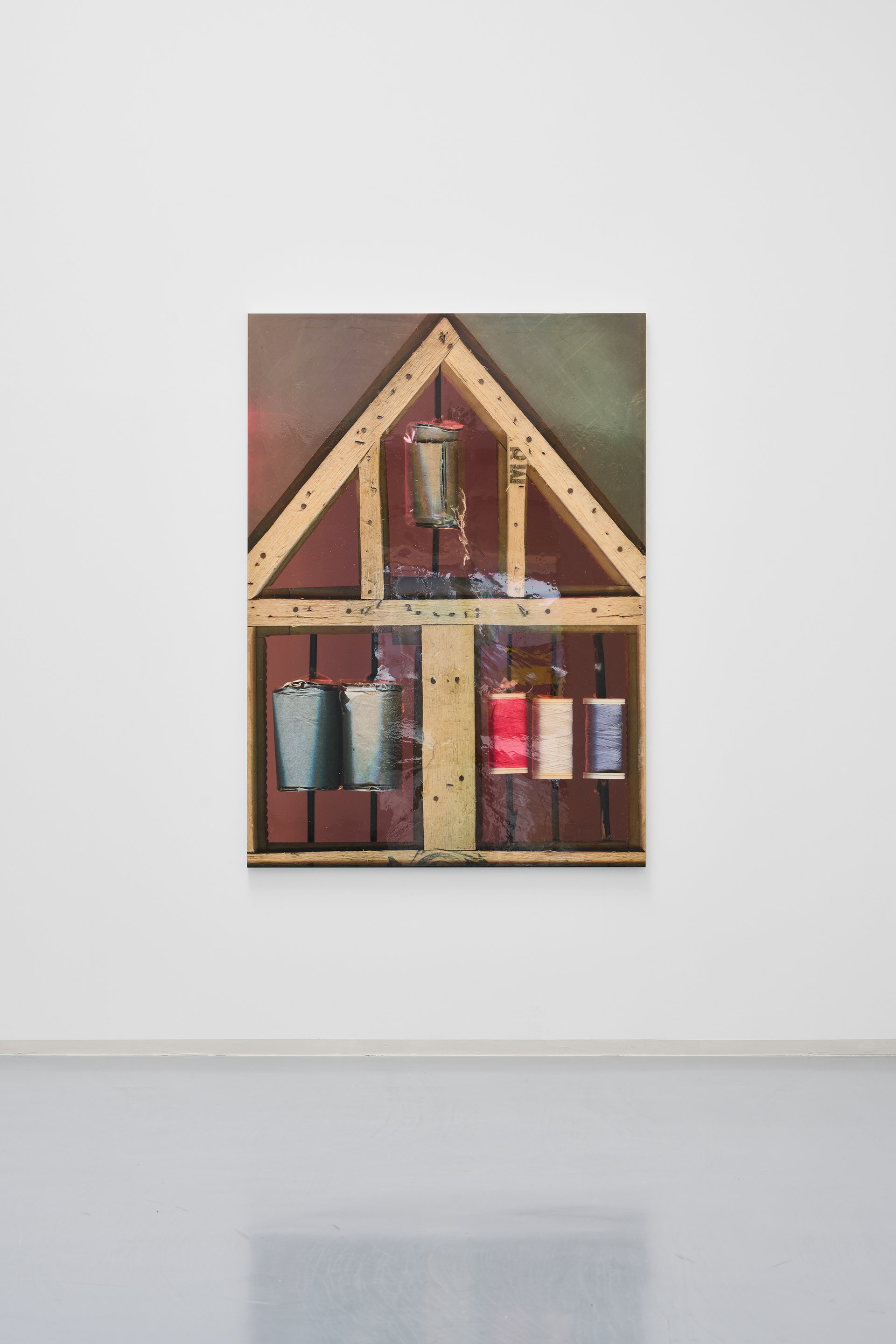 Lucie Stahl, House of Prayer, installation view, Lucie Stahl: Seven Sisters, Bonner Kunstverein, 2022. Courtesy the artist, Cabinet Gallery, London, dépendance, Brussels, Fitzpatrick Gallery, Paris and Los Angeles, and Galerie Meyer Kainer, Vienna. Photo: Mareike Tocha.