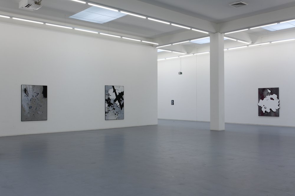 Max Schulze, Installationsansicht, Bonner Kunstverein, 2010. Foto: Simon Vogel