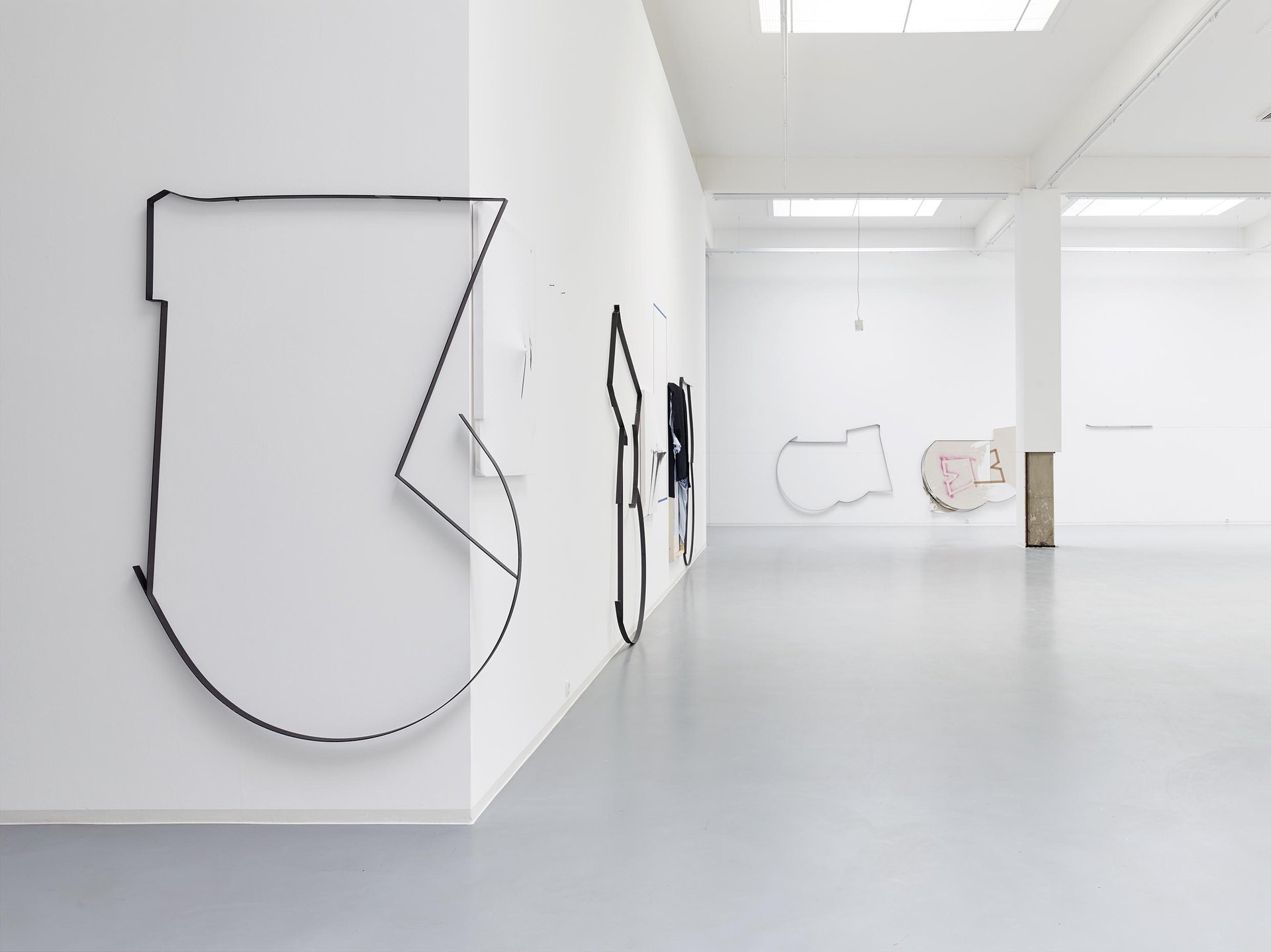 Jonathan Binet, Installationsansicht, 2015, Bonner Kunstverein. Courtesy der Künstler und Gaudel de Stampa, Paris. Foto: Simon Vogel