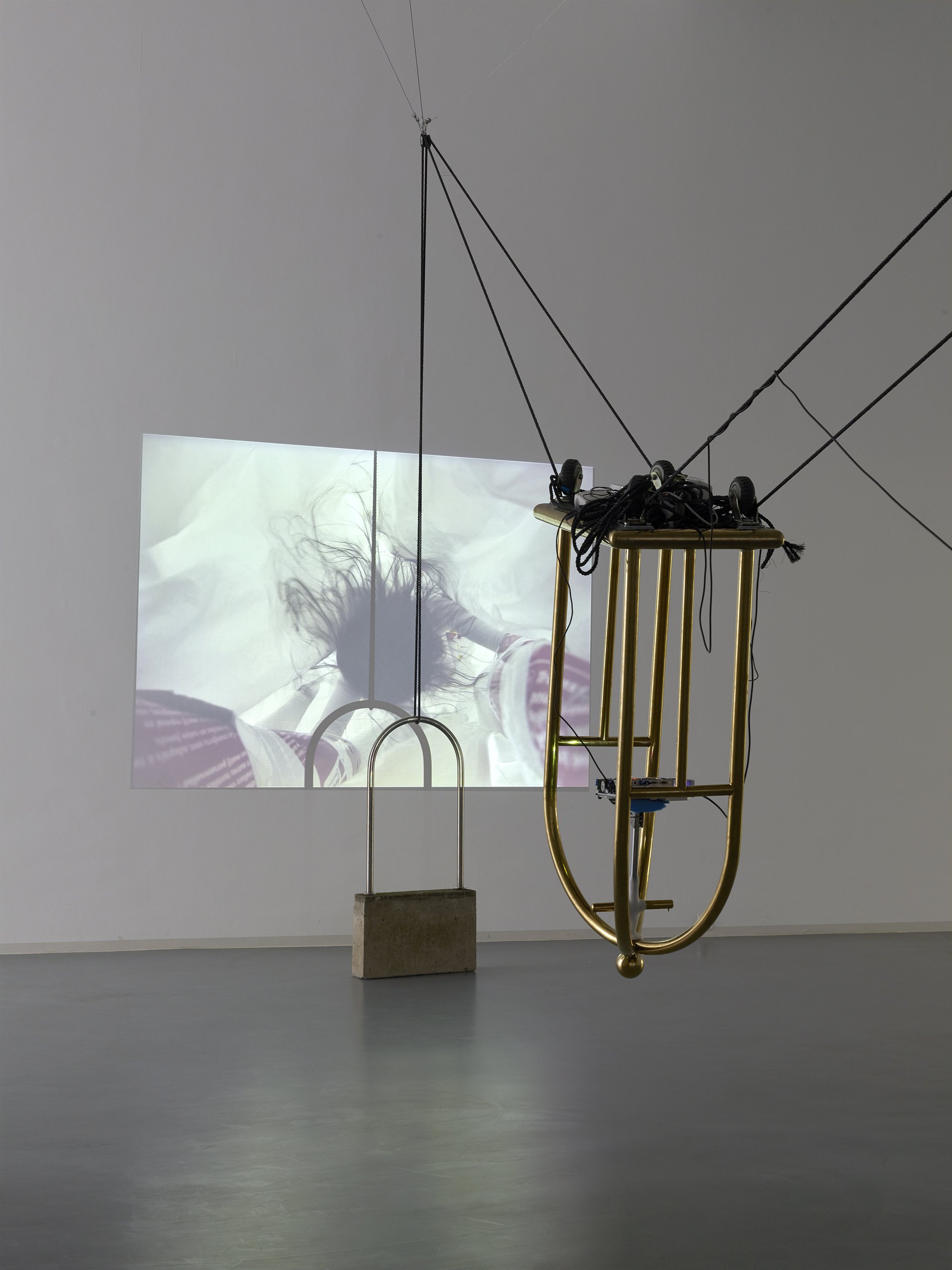 Raphaela Vogel, Raphaela und der große Kunstverein, Installationsansicht, 2015, Bonner Kunstverein. Courtesy die Künstlerin und BQ, Berlin. Foto: Simon Vogel