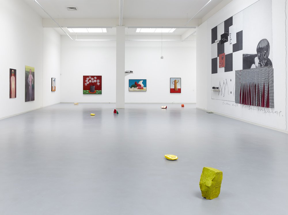 Ihre Geschichte(n), Installationsansicht, 2013, Bonner Kunstverein. Foto: Simon Vogel