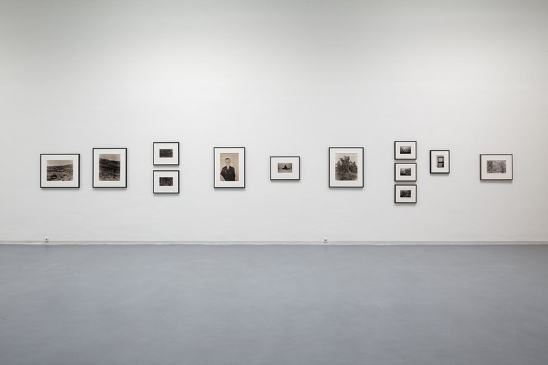 Miriam Schwedt, installation view, Bonner Kunstverein, 2012. Photo: Simon Vogel